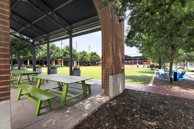 505 Heritage Trail, Burleson, TX 76028