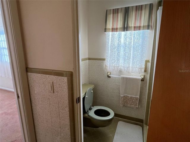 520 8TH STREET S, Dundee, FL 33838