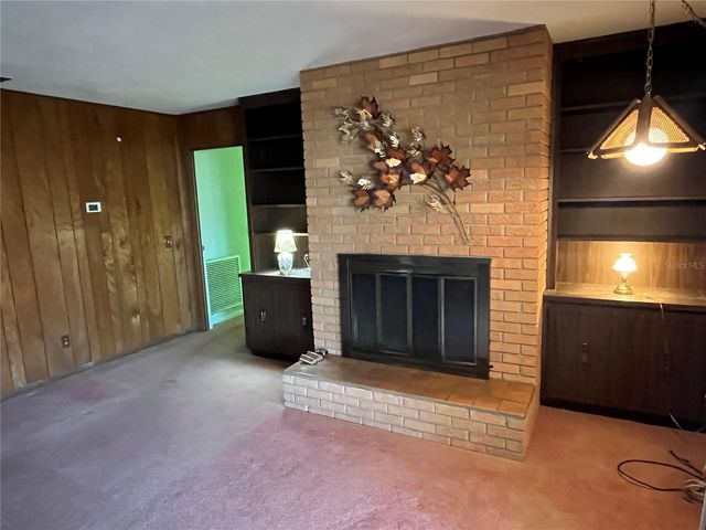 520 8TH STREET S, Dundee, FL 33838