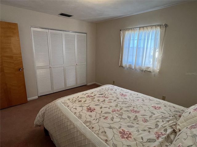 520 8TH STREET S, Dundee, FL 33838