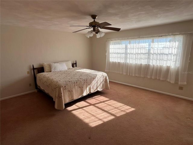 520 8TH STREET S, Dundee, FL 33838