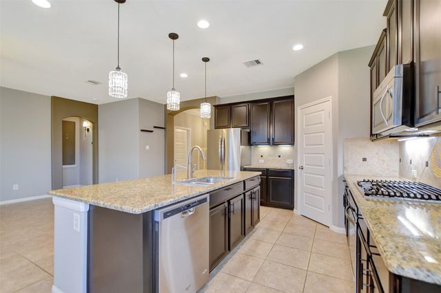 18226 Russett Green Drive, Tomball, TX 77377
