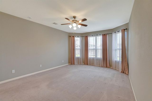18226 Russett Green Drive, Tomball, TX 77377