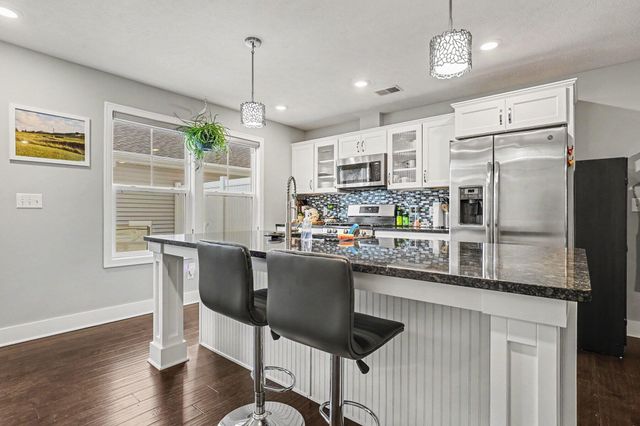 6897 Myers Lake Avenue NE, Rockford, MI 49341