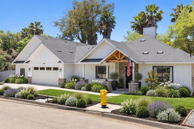 25812 Willow Lane, Escondido, CA 92026