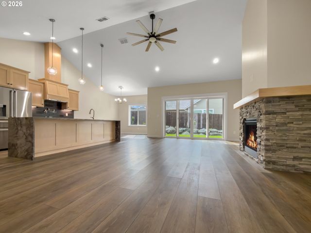 1236 LIGHTHOUSE Ln, Brookings, OR 97415
