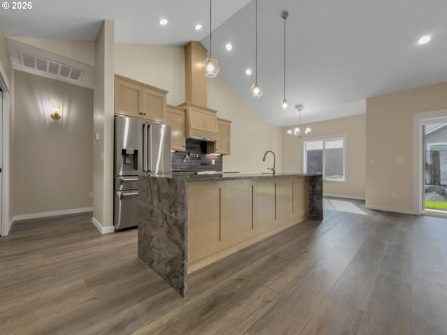 1236 LIGHTHOUSE Ln, Brookings, OR 97415