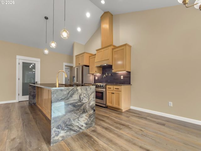 1236 LIGHTHOUSE Ln, Brookings, OR 97415