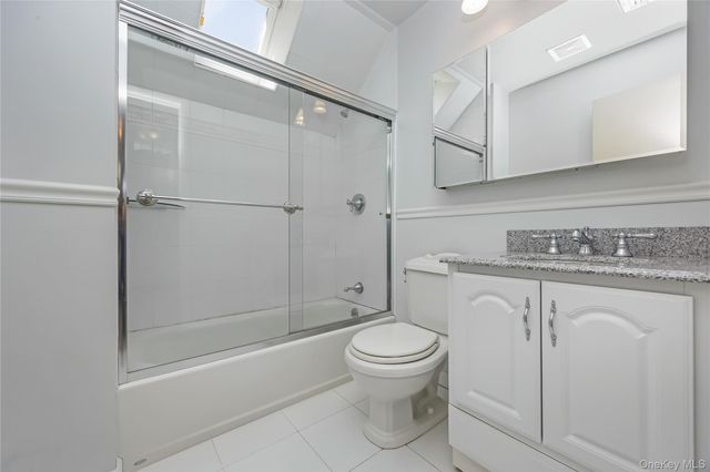 122 Woodmere Boulevard S, Woodsburgh, NY 11598