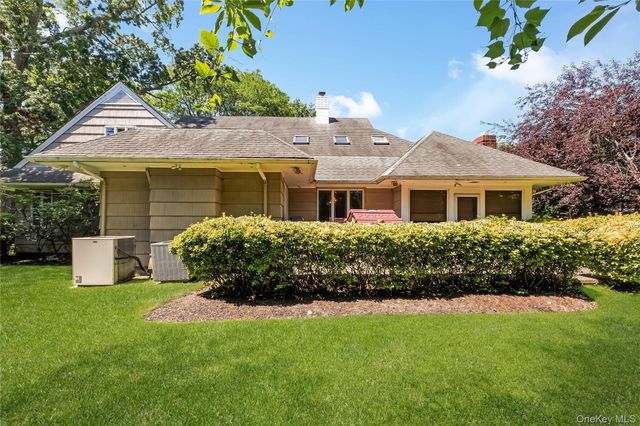 122 Woodmere Boulevard S, Woodsburgh, NY 11598
