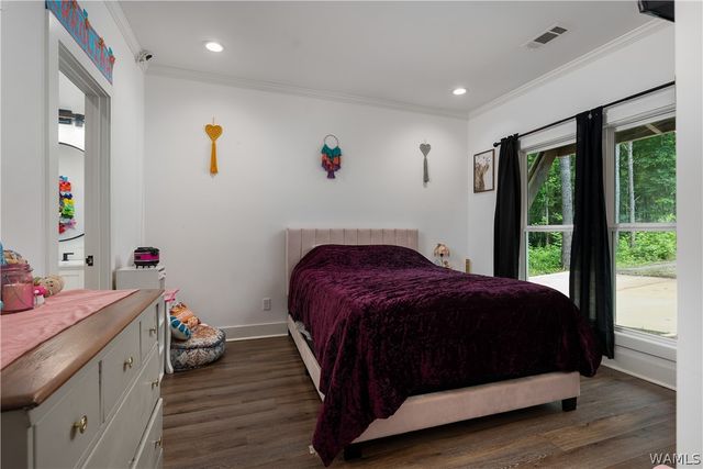 11366 Joe Namath, Northport, AL 35475