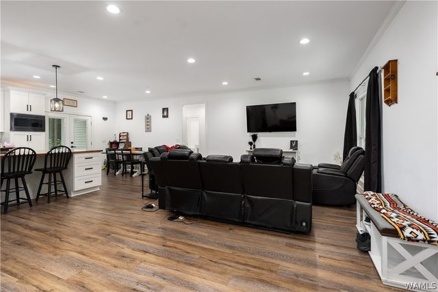 11366 Joe Namath, Northport, AL 35475