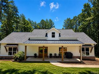 11366 Joe Namath, Northport, AL 35475