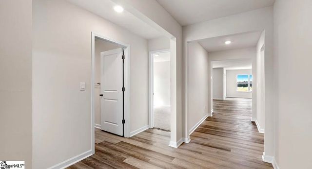 123 Elgin Drive, Laurens, SC 29360