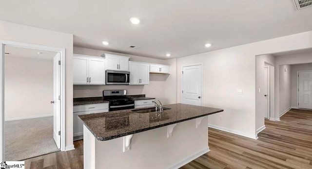 123 Elgin Drive, Laurens, SC 29360