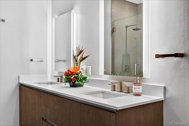 4200 W 17th Avenue 614, Denver, CO 80204