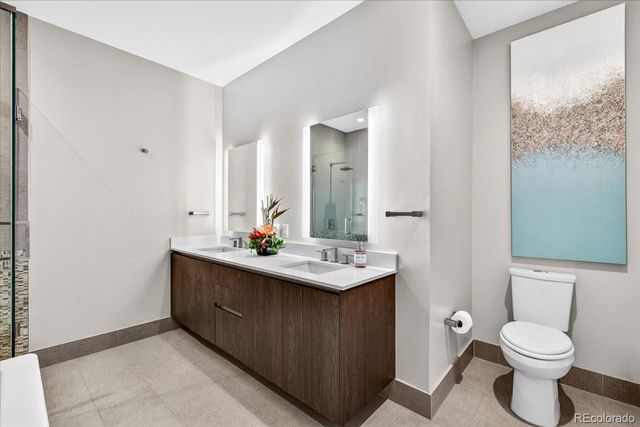 4200 W 17th Avenue 614, Denver, CO 80204