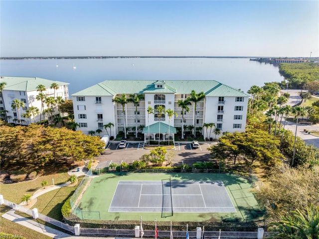 200 Harbor Walk DR 354, Punta Gorda, FL 33950