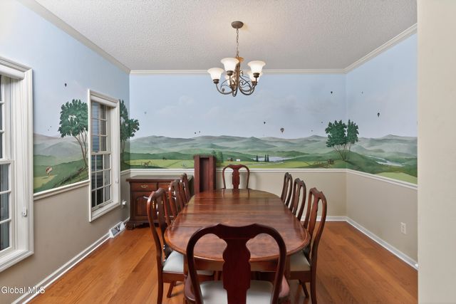 15 Overlook Drive, Queensbury, NY 12804