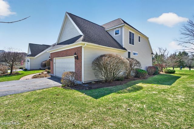 15 Overlook Drive, Queensbury, NY 12804
