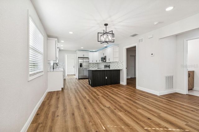 6416 N 47TH STREET, Tampa, FL 33610