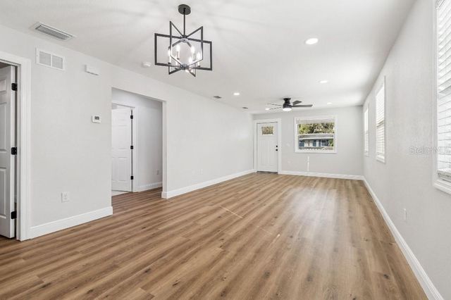 6416 N 47TH STREET, Tampa, FL 33610