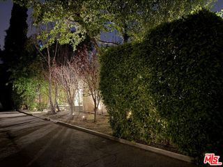 13324 W SUNSET, Los Angeles, CA 90049