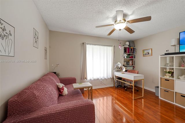 8507 NW 54th Ct, Lauderhill, FL 33351