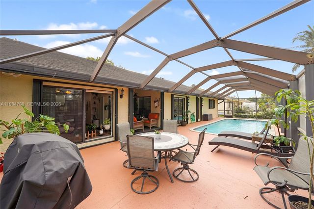 8507 NW 54th Ct, Lauderhill, FL 33351