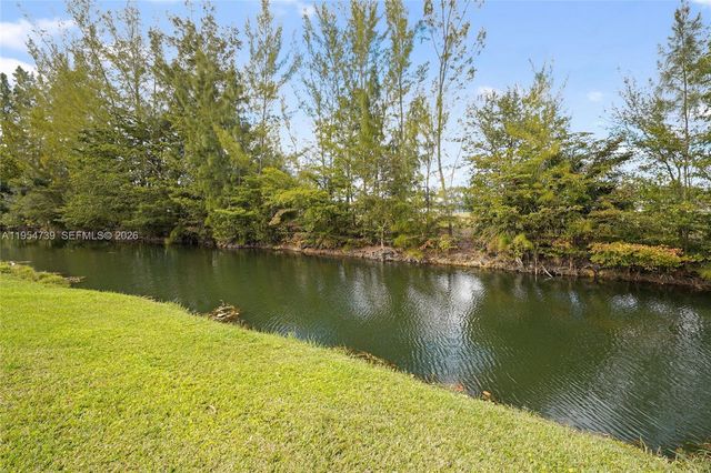 8507 NW 54th Ct, Lauderhill, FL 33351