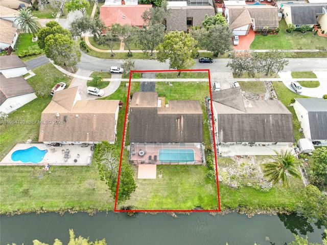 8507 NW 54th Ct, Lauderhill, FL 33351