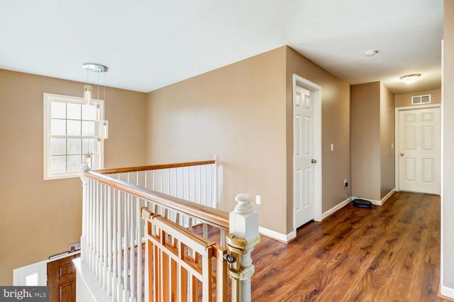 2027 MALLARD LN, Lebanon, PA 17046