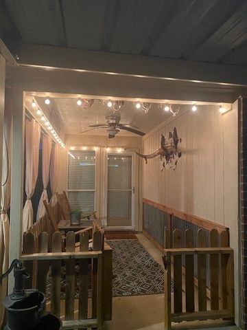 613 Creek Point Drive, Saginaw, TX 76179