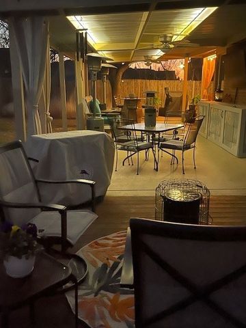 613 Creek Point Drive, Saginaw, TX 76179