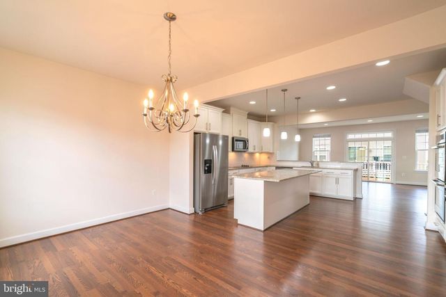 10739 CALEDONIA MEADOW DR, Manassas, VA 20112