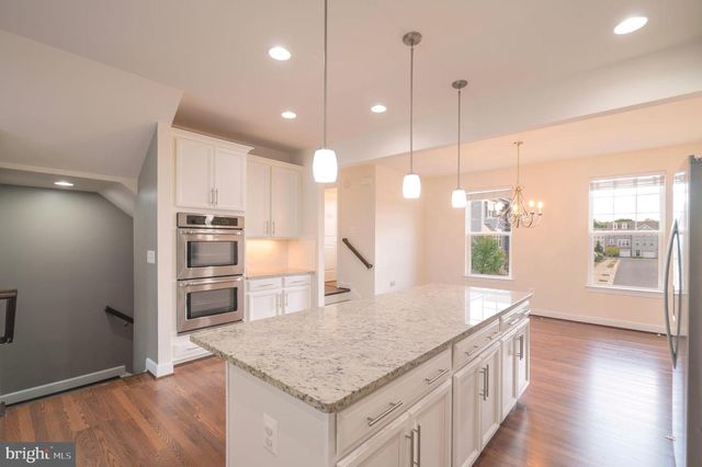 10739 CALEDONIA MEADOW DR, Manassas, VA 20112