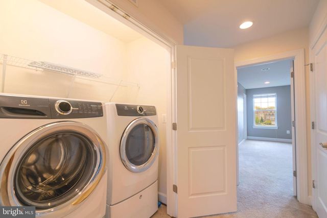 10739 CALEDONIA MEADOW DR, Manassas, VA 20112