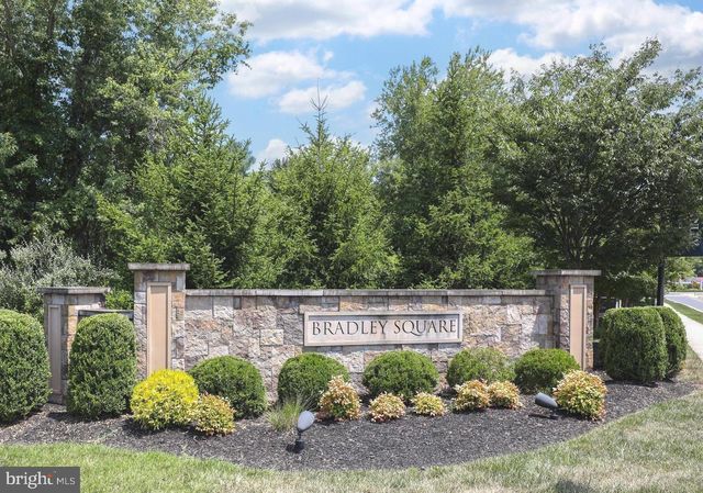 10739 CALEDONIA MEADOW DR, Manassas, VA 20112