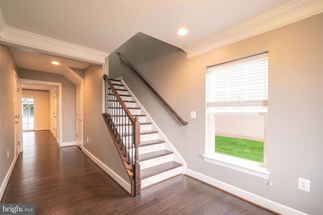 10739 CALEDONIA MEADOW DR, Manassas, VA 20112