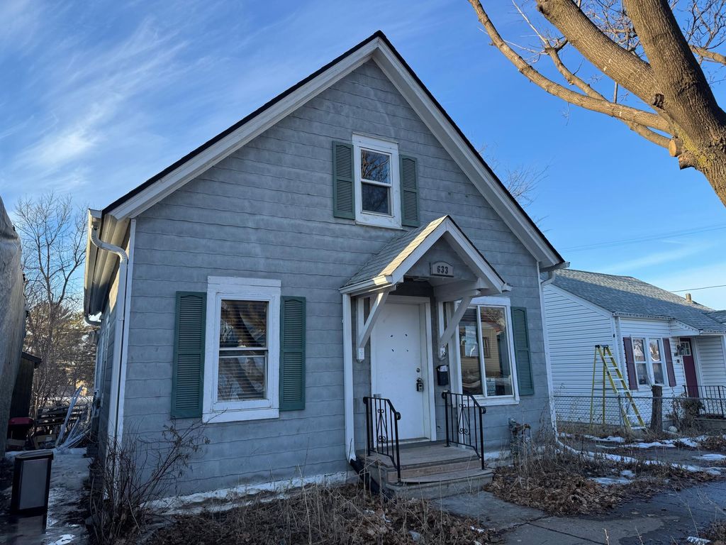 633 Parkway Drive, Saint Paul, MN 55106 — photo 2