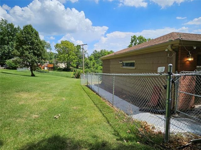 5831 N Ava Avenue, Kansas City, MO 64151