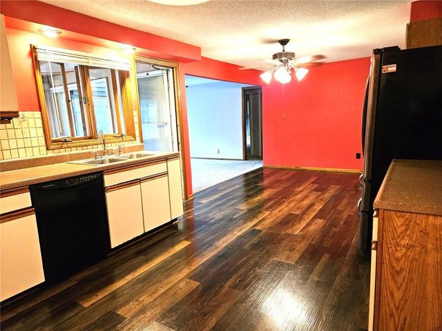 5831 N Ava Avenue, Kansas City, MO 64151