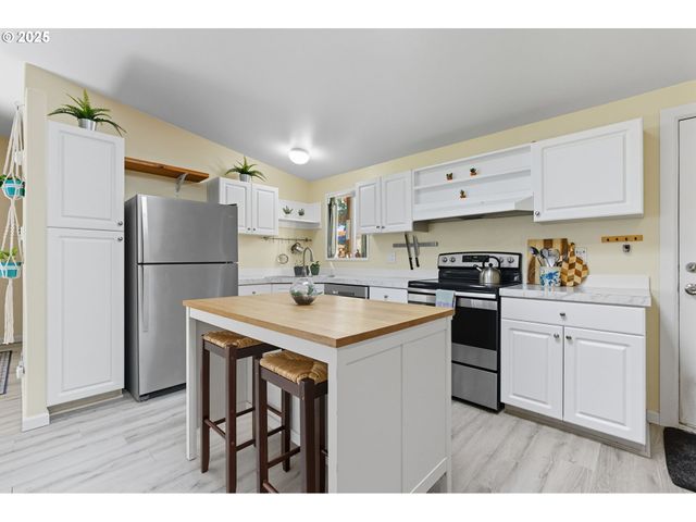 12735 Se 26TH Ave, Milwaukie, OR 97222