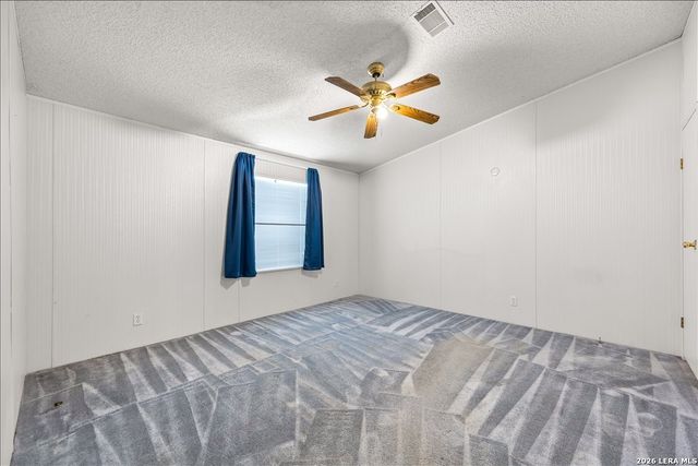 611 Hedgestone, Canyon Lake, TX 78133