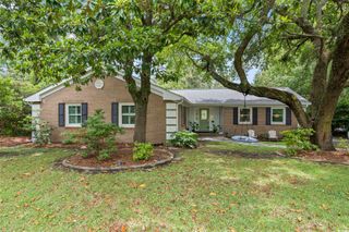 5626 Woodside Ave., Myrtle Beach, SC 29577