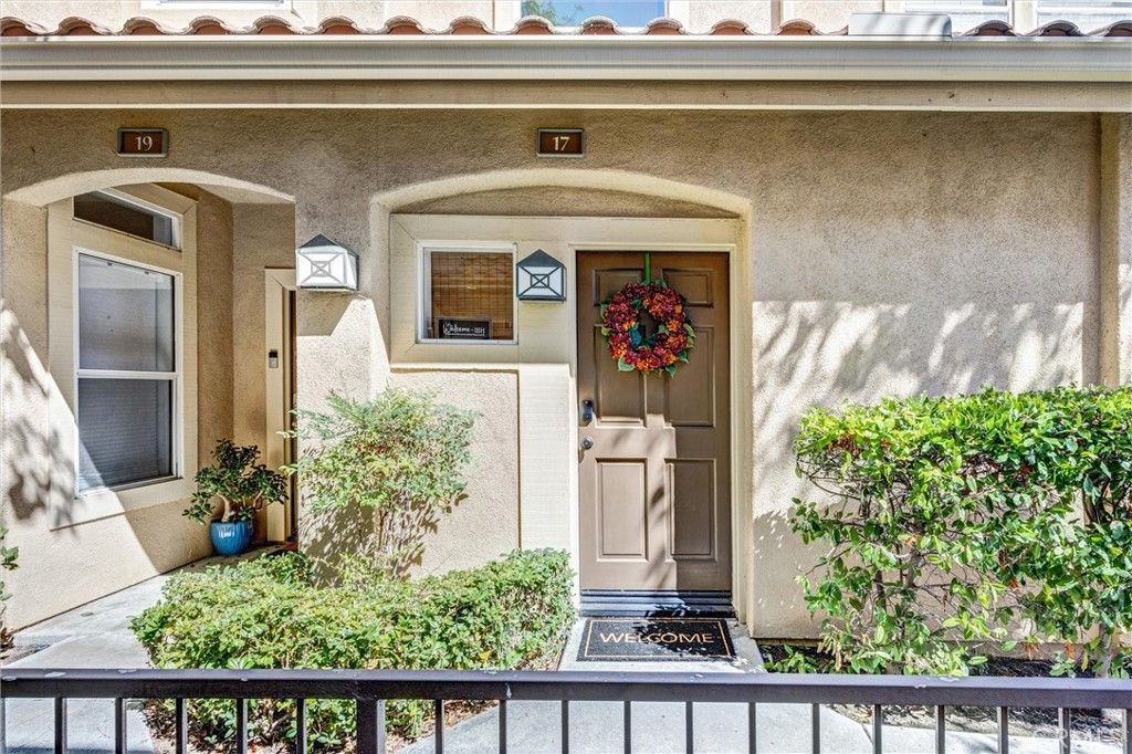 17 Camino Del Oro 42, Rancho Santa Margarita, CA 92688 — photo 2