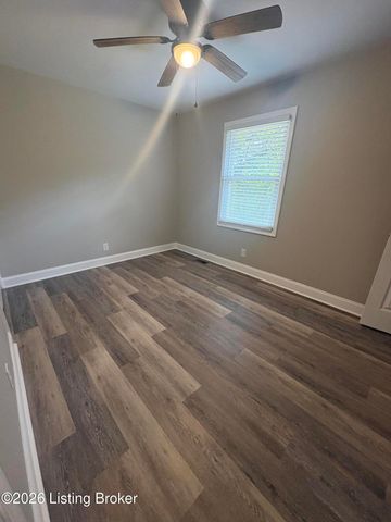 612 Deatsville Rd, Shepherdsville, KY 40165