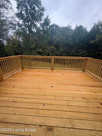 612 Deatsville Rd, Shepherdsville, KY 40165