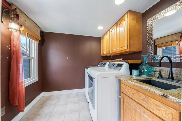 423 VAN STREET, Neenah, WI 54956