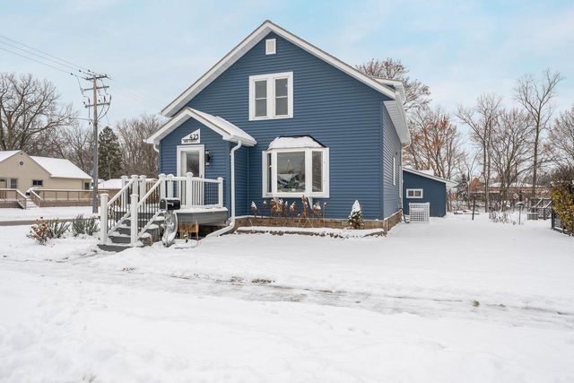 423 VAN STREET, Neenah, WI 54956